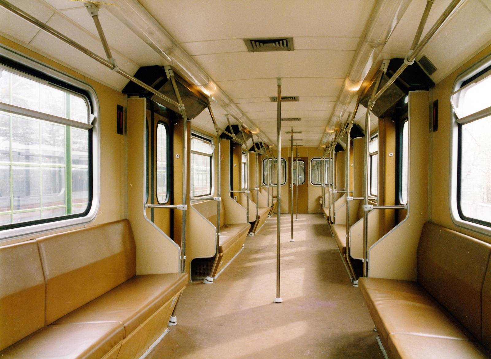 Budapest, Ganz-Hunslet G2, prototípus metró jármű, bélyegkép